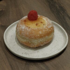 Crème Brulee Bomboloni